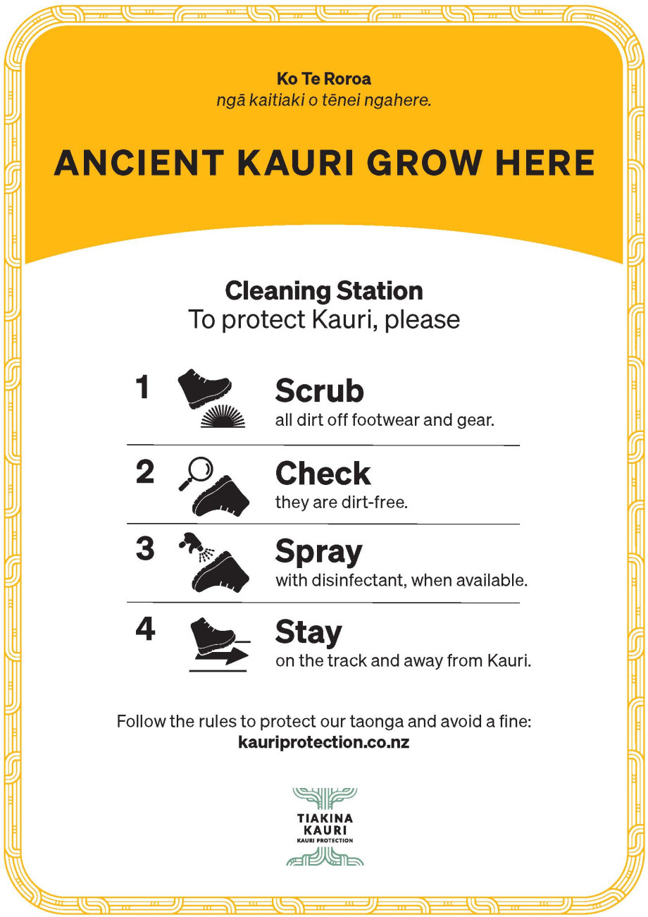 Small cleaning station sign